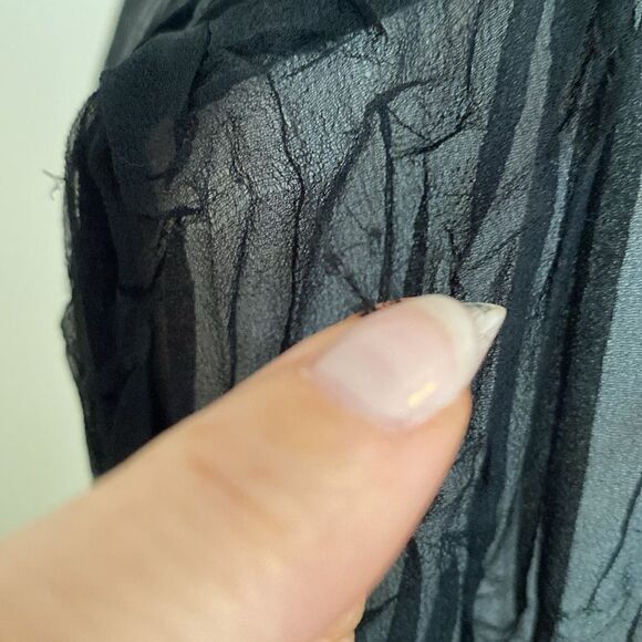 Komarov Black Witchy Crinkle Long Sleeve Midi Dress Size Large - Picture 14 of 14